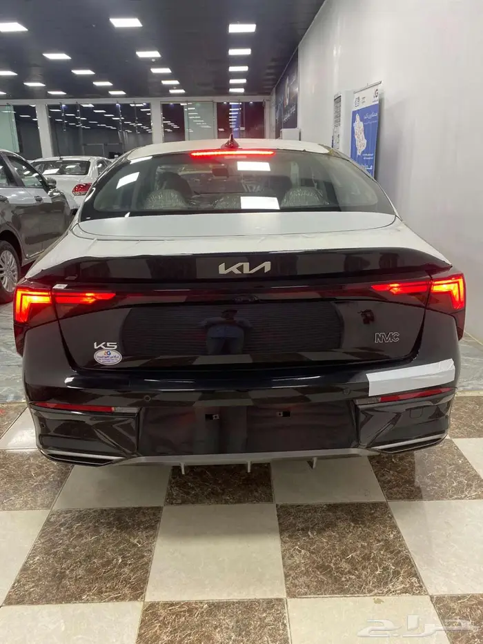 كيا K5 استاندر GL موديل 2026 أسود 3