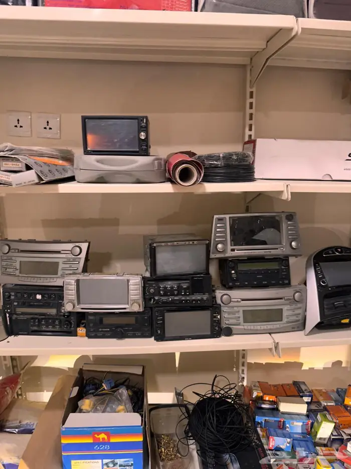 اكسسوارات زينة سيارات للبيع 0