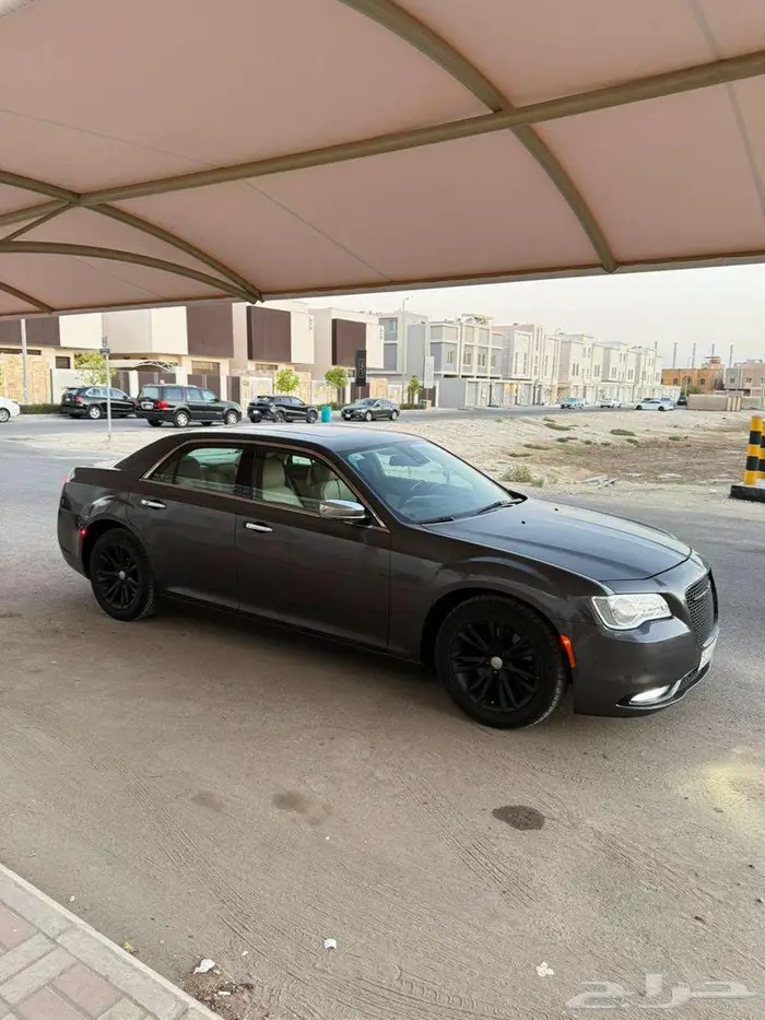 كرايزلر C300 2016 اعلى موصفات 3