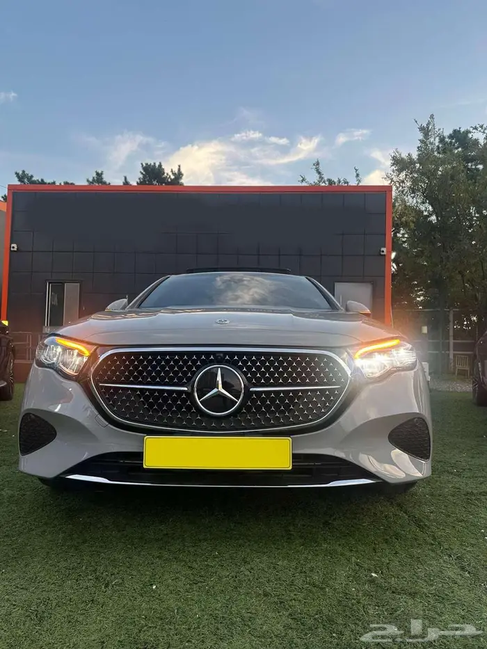 مرسيدس E200 فل سبشل اديشن 1