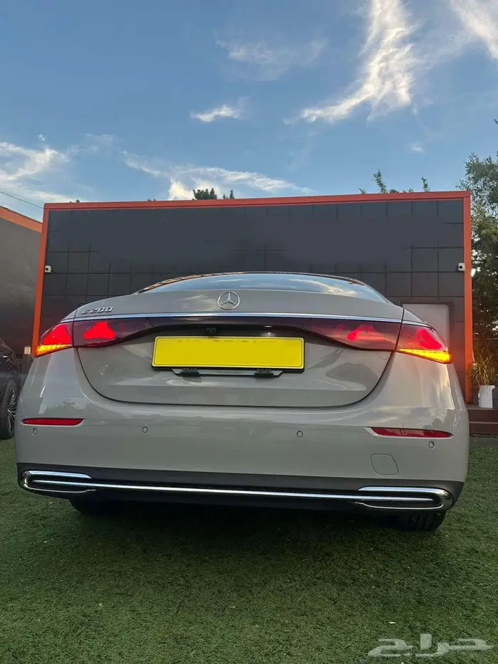 مرسيدس E200 فل سبشل اديشن 10