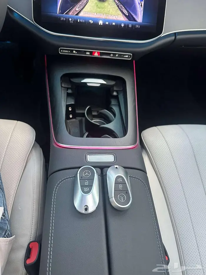 مرسيدس E200 فل سبشل اديشن 27