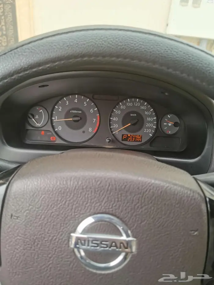 نيسان صني 2011 0