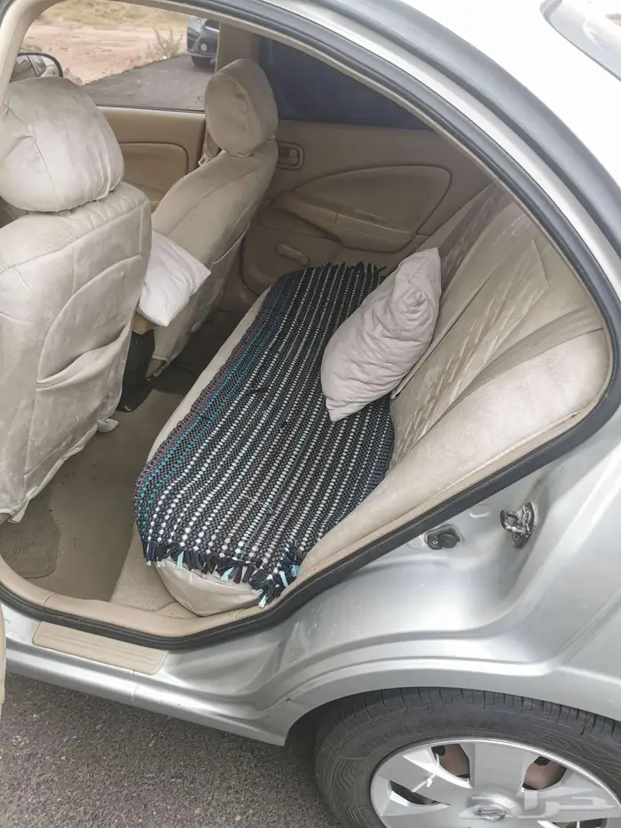 نيسان صني 2011 1