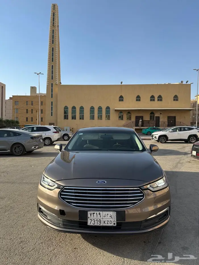 فورد تورس 2021 بني ممشاه قليل 3