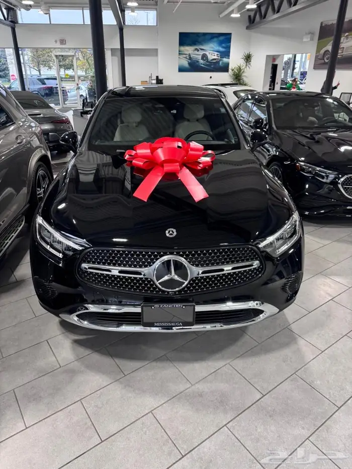 للبيع مرسيدس 2026 GLC300 ((اصفار وكوبية ب 245 الف)) 3