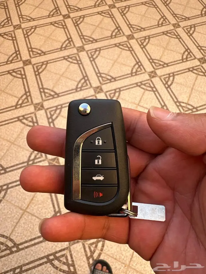 مفتاح كامري 2018-2024 1