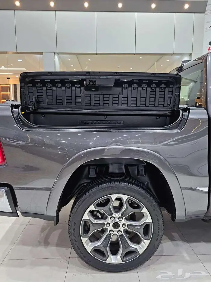 دودج رام 2021 . ( ليمتد فل كامل اعلى فئه V8 ) 9