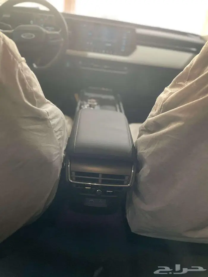 فورد تورس ترند نص فل موديل (2026) 2