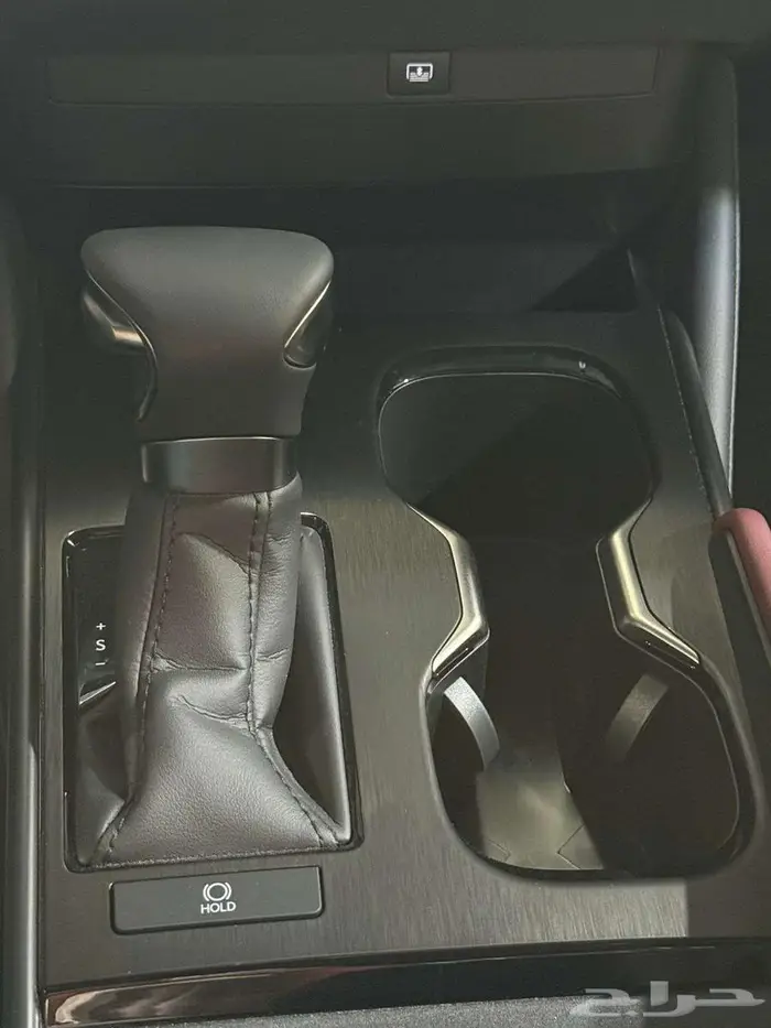 لكزس ES 350 استاندر مطور بريمي فتحة سقف 2025 اللون ابيض 6