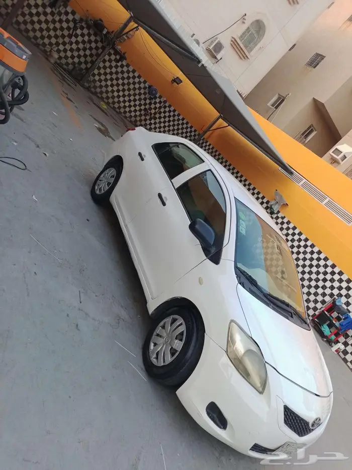 يارس 1
