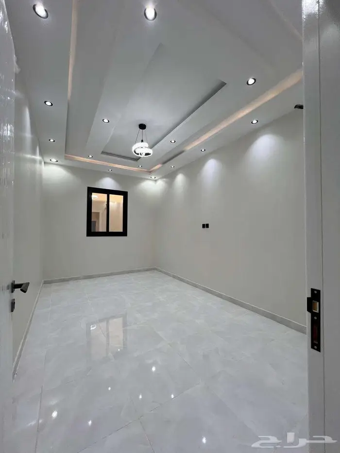 للبيع فلل في العزيزية تصميم موردن بمصاعدها بسعار مناسبة 13