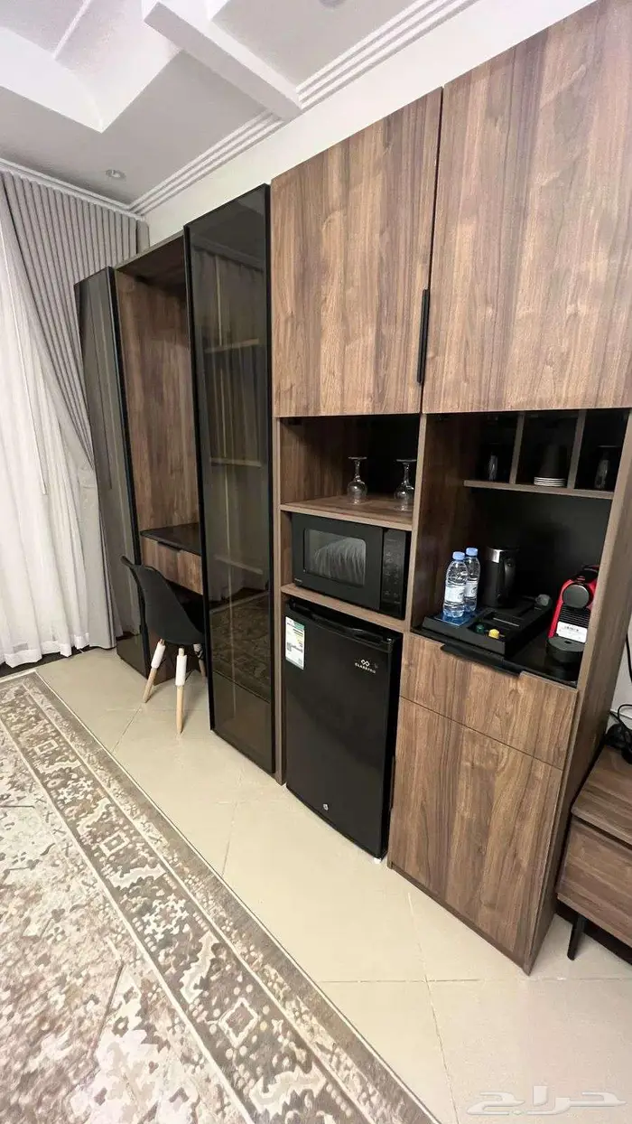 شقة مفروشة حي الحمراء جدة بجوار الكورنيش الأوسط.. 5