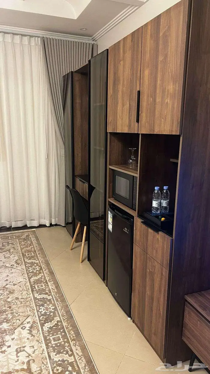 شقة مفروشة حي الحمراء جدة بجوار الكورنيش الأوسط.. 13