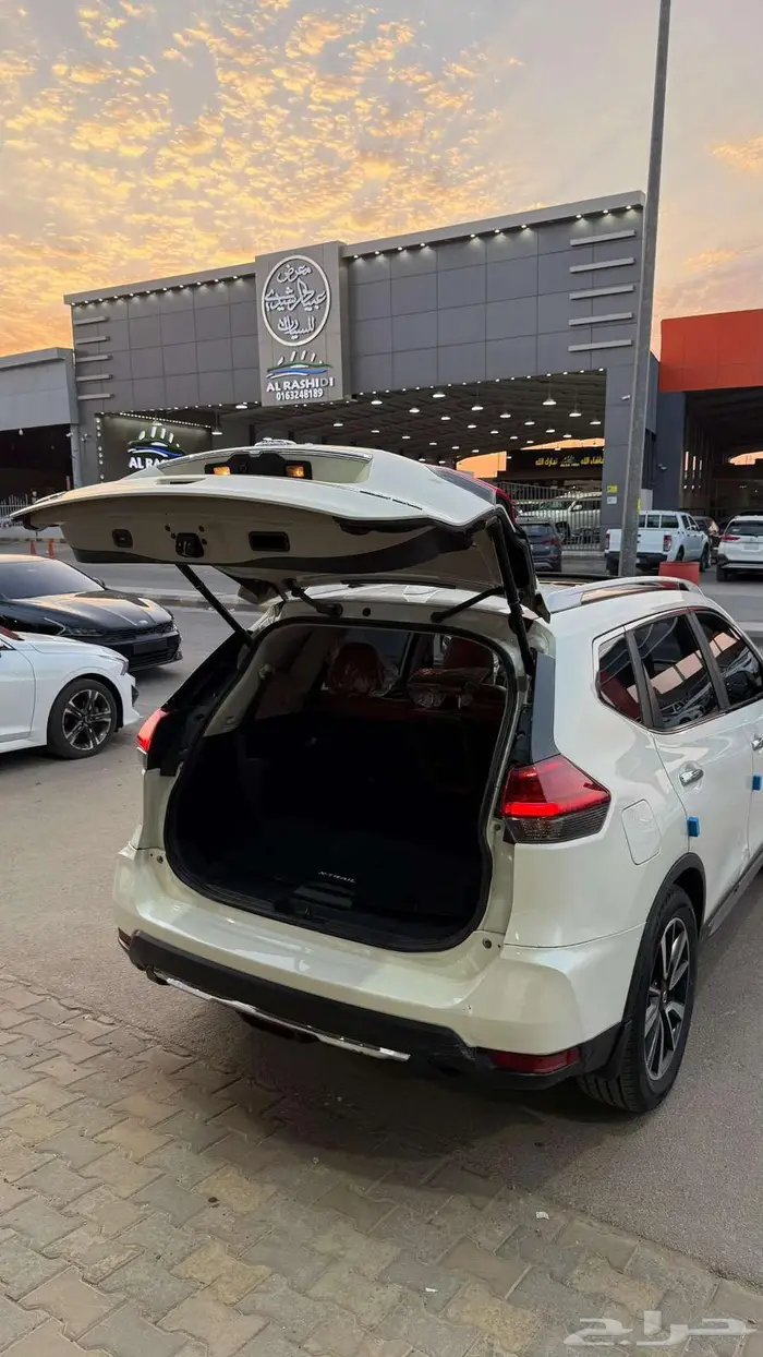 اكستريل 2020 فل كامل دبل 7 مقاعد عداد200 ألف 10