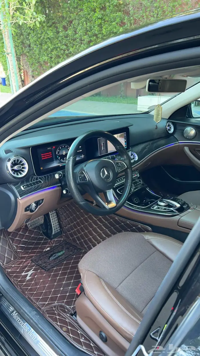 Mercedes E400 AMG 5
