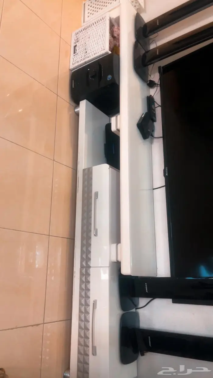طاولة تليفزيون 0