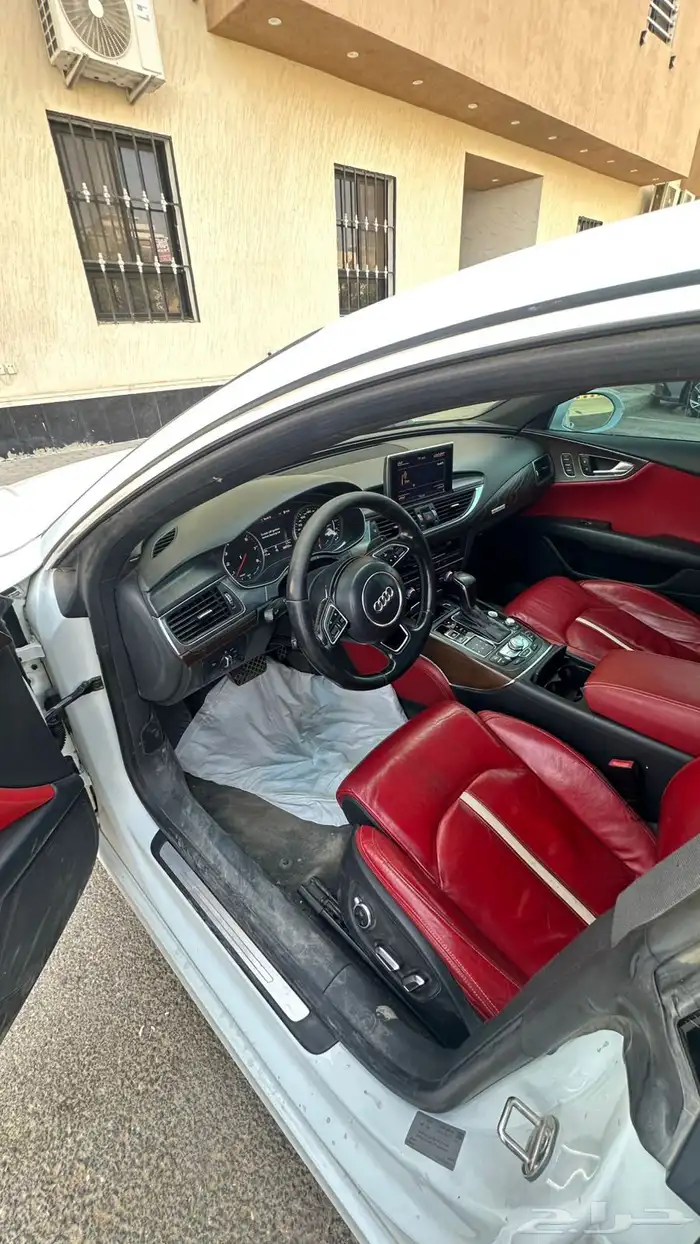 اودي A7 10