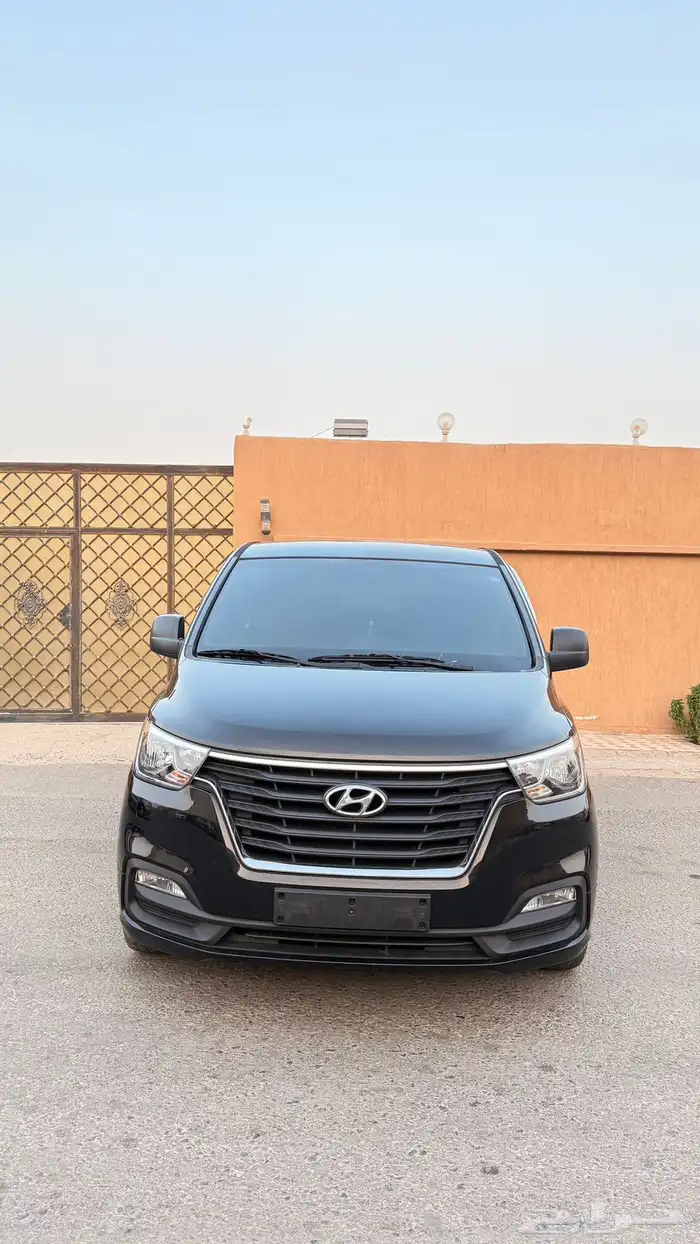 هونداي H1 2021 ( ديزل ) 11 راكب بحالة الوكالة 0