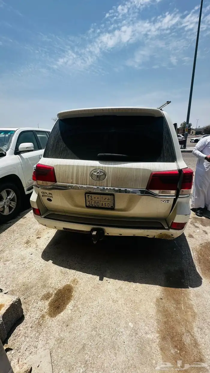جيب لاندكلروزر 2018 مصدوم 5