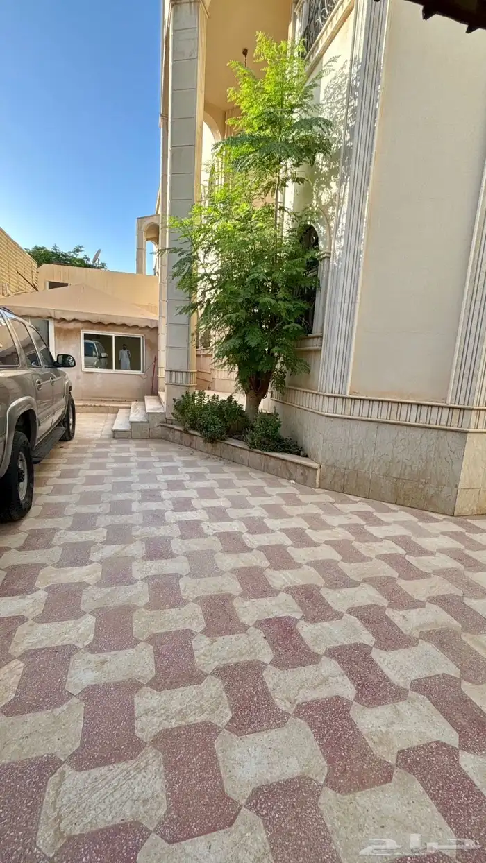 فيلا للبيع في حي الروضة 0