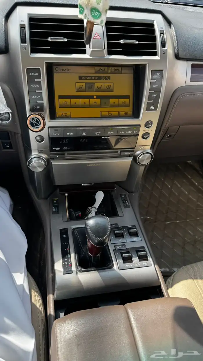 للبيع برادو لكزس 2010 GX 16