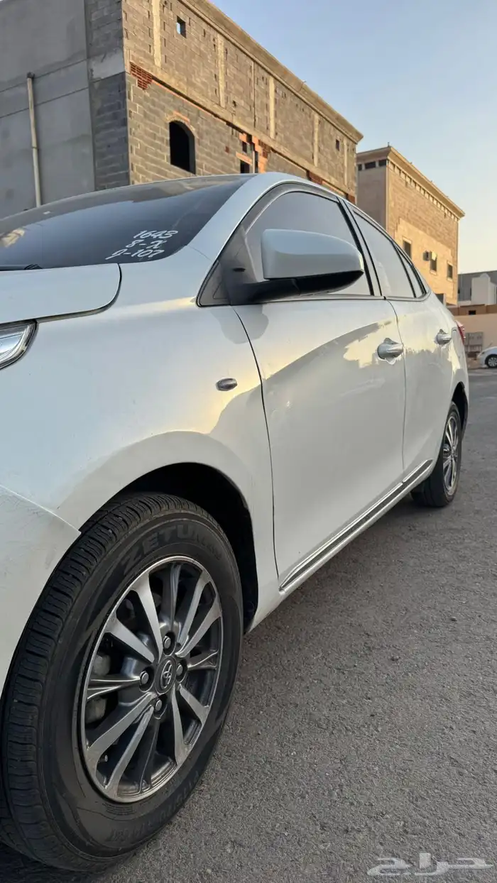 للبيع يارس 2020 فل كامل بلس 2