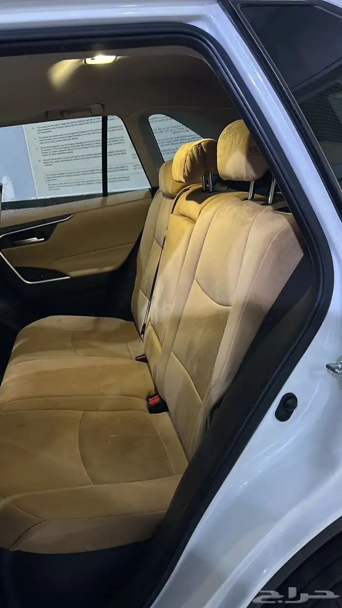 راف فور هايبرد XLE نص فل 2024 10