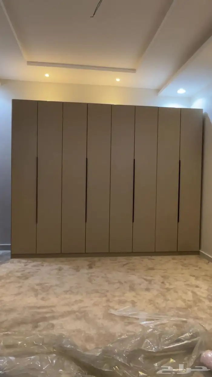 غرفة نوم كاملة  أثاث منزلي  سرير ودولاب وبطانيات 12