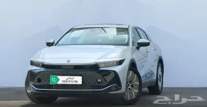 تويوتا كراون بريميوم هايبرد موديل 2025 0