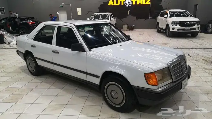 مرسيدس E260 فل كامل كلاسيك مخزن 1