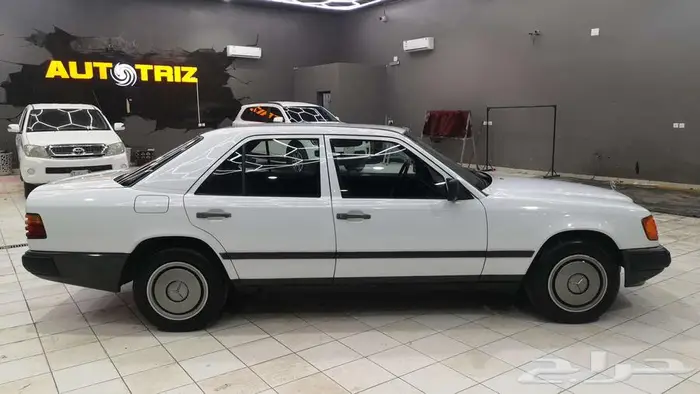 مرسيدس E260 فل كامل كلاسيك مخزن 3