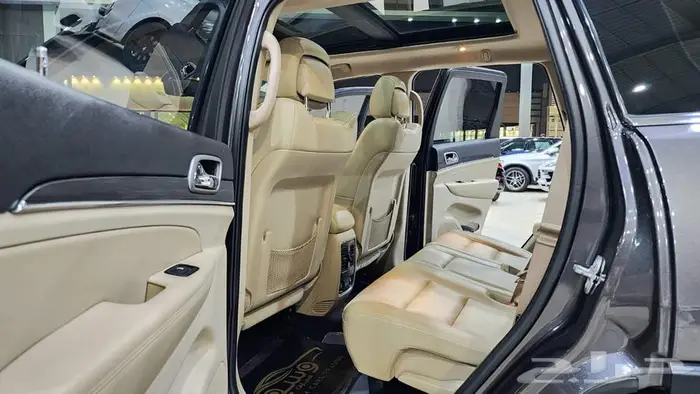 جراند شيروكي ليمتد 2019 30