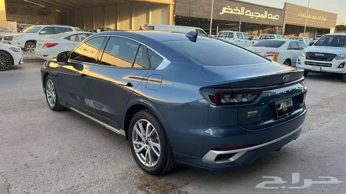فورد تورس موديل 2023 - معرض خلف للسيارات 5