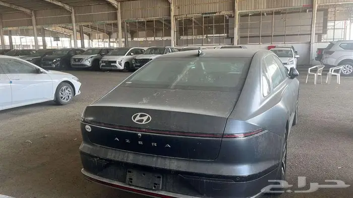 هيونداي ازيرا 2025 (كلاسيك- بريميوم- كاليجرافي) صيانة مجانية 15