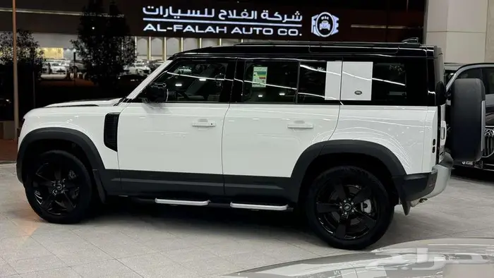 2023لاندروفر ديفندر اس إي DEFENDER SE P400 5