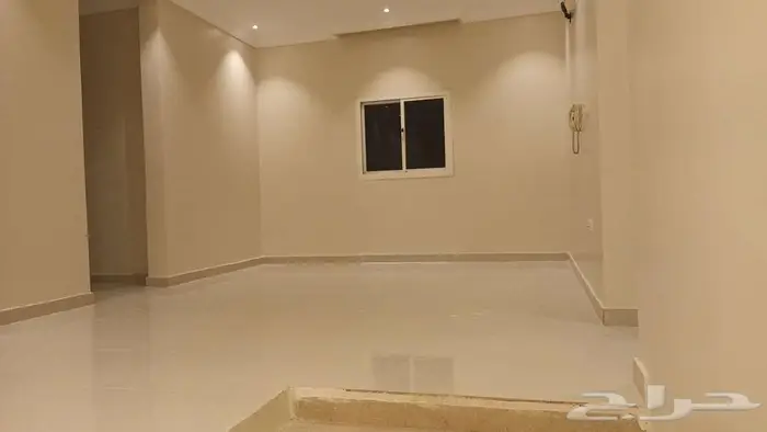 فيلا دوبلكس للإيجار حي طيبة 9