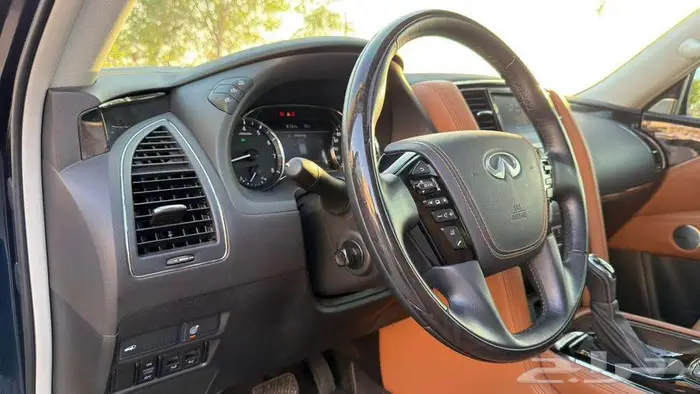 جيب انفينيتي QX80 بحالة الوكالة بلاك اديشن 21