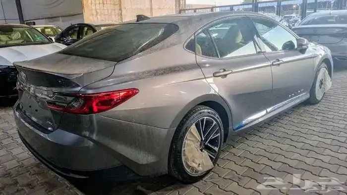 كامري LE هايبرد 1
