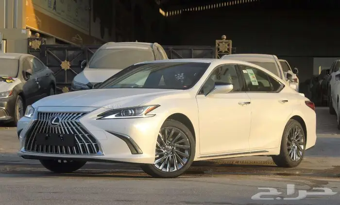 لكزس - ES350 CA - اسبيشيل اديشن - خليجي - 2025 7