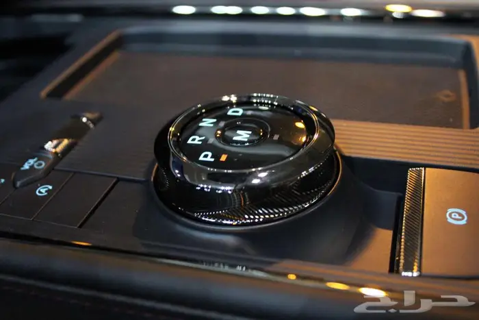 فورد تورس ترند ازرق موديل 2025 16