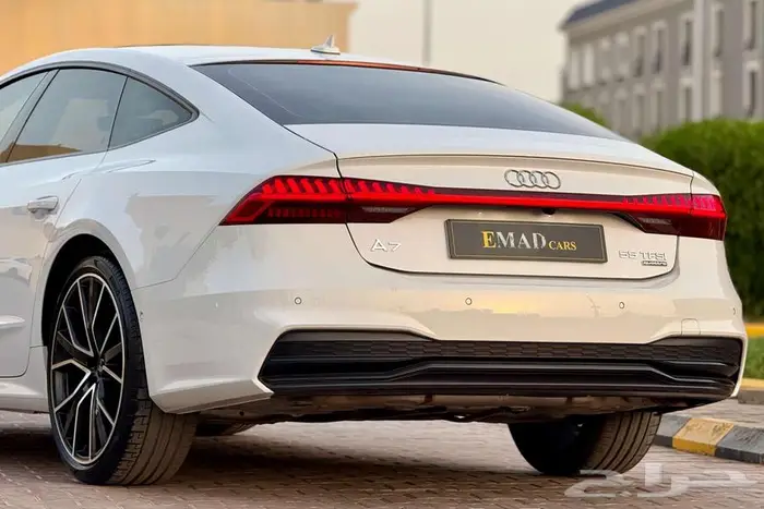اودي A7 ابيض 2022 سعودي 4