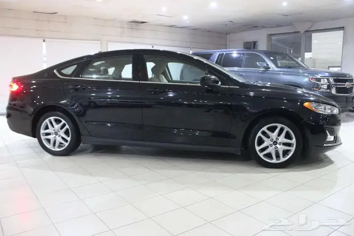 فيوجن 2020 اسود بطاقة جمركية امريكي 3