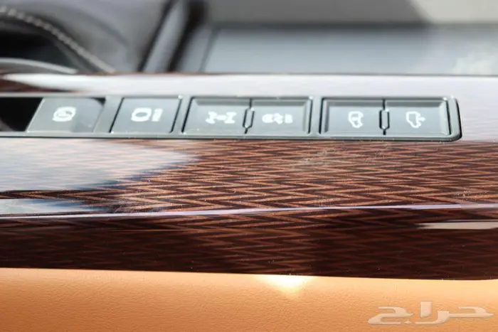 عرض خاص لعملائنا لكزس LX600BB بدون فوائد نظام الدفعتين 2025 26
