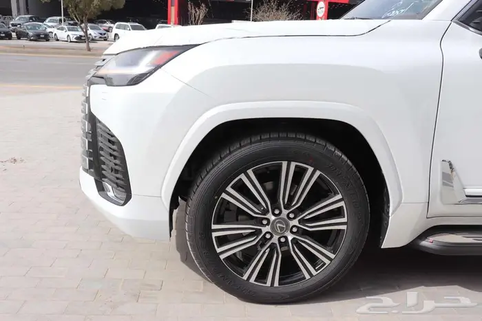 عرض خاص لعملائنا لكزس LX600BB بدون فوائد نظام الدفعتين 2025 16