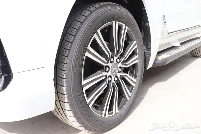 عرض خاص لعملائنا لكزس LX600BB بدون فوائد نظام الدفعتين 2025 15