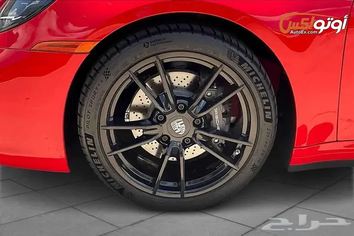 2022 بورشه 911 كاريرا 5