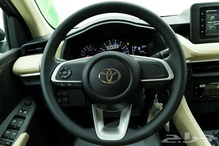 تويوتا ياريس y ستاندر 2026 كاش و اقساط 5