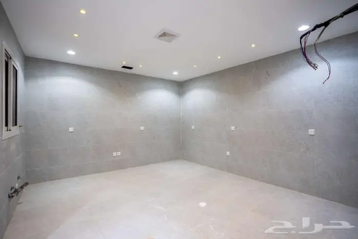 دور في حي السلام 11