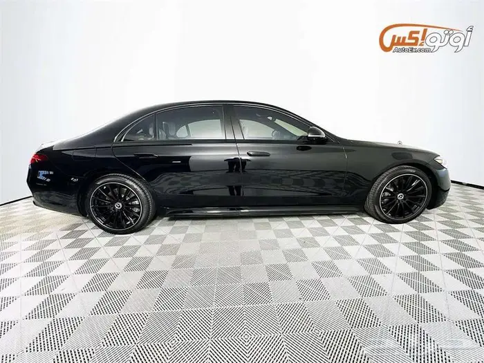 2024 مرسيدس S580e 4